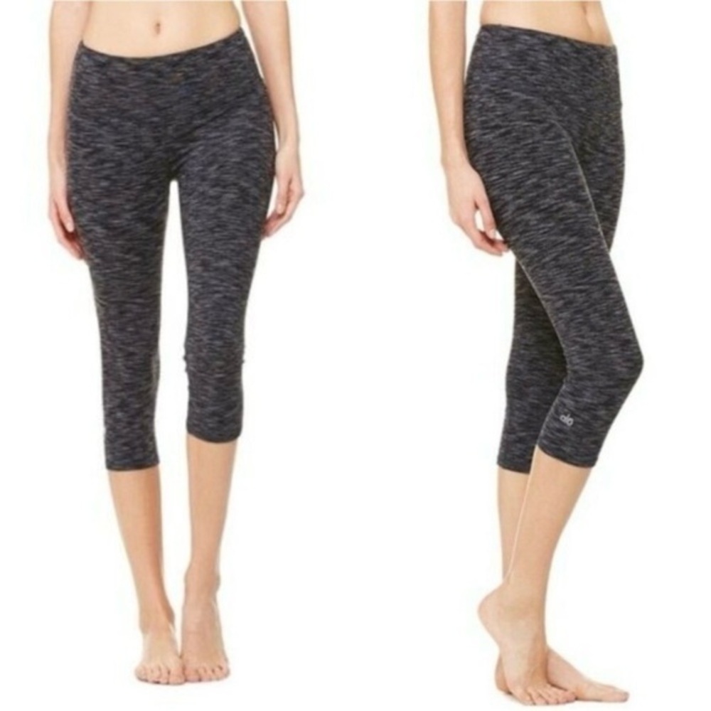Alo Yoga Airbrush Crop Capri Space Dye M